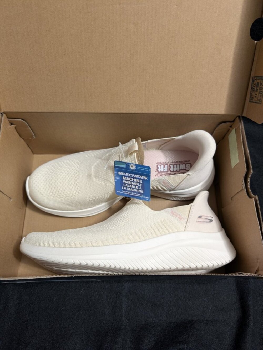 NEW Skechers Hands Free Swift Fit Step-In Sneakers Ladies sz 10 "Natural"
